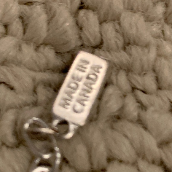 Foxy Originals dual necklace (1 side is chocolate brown, other side is blue) - Picture 3 of 3